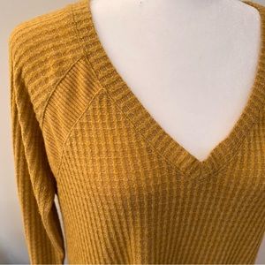 Peyton Jenson v-neck fall sweater